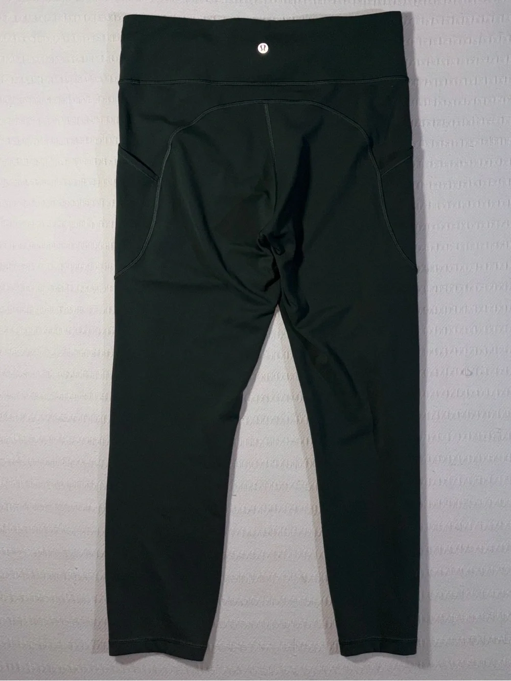 Lululemon Invigorate High-Rise Crop 23” Size 10 Smoked Spruce Workout Gym